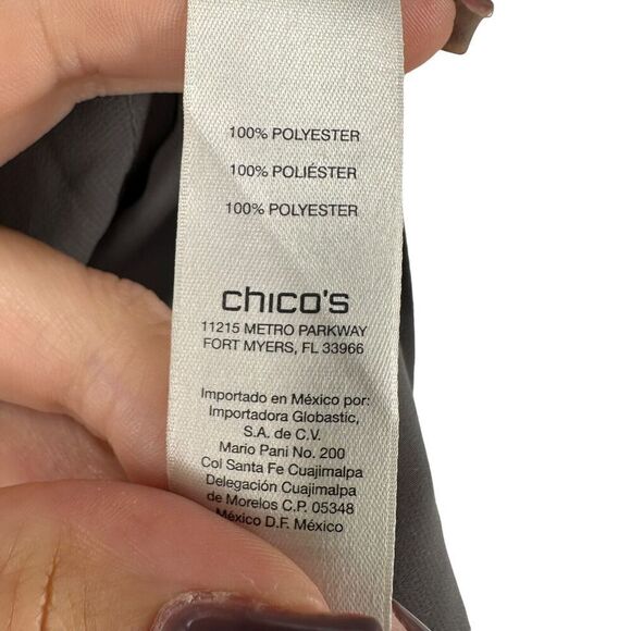 Chicos Top Gray V Neck Button Up Iridescent Sequin Embellished Size 0 US Small - Picture 4 of 9